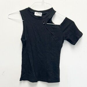 LNA ribbed cutout  cold shoulder top